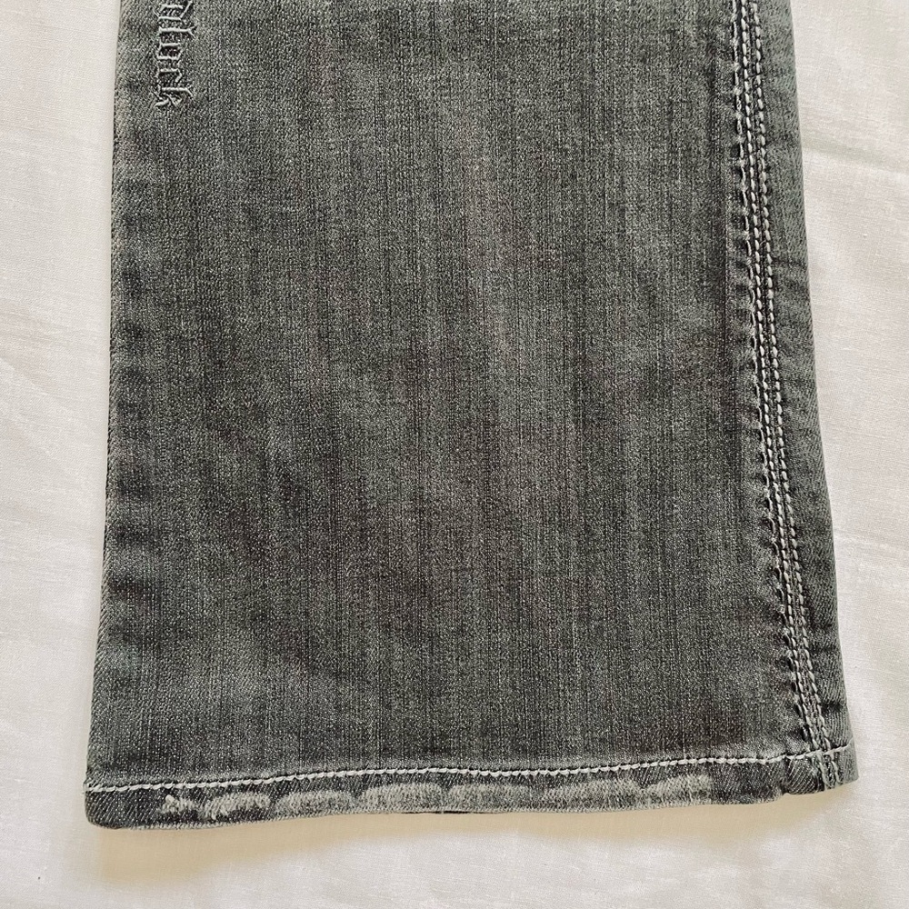 Women’s Gray Jeans - Classic Flare Style. Size 29. New NWT - Picture 7 of 12